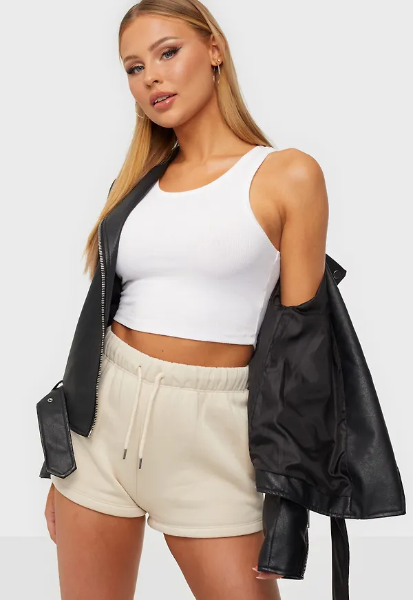 NLY Trend - Byxor & Shorts - Cozy Summer Shorts - Byxor & Shorts