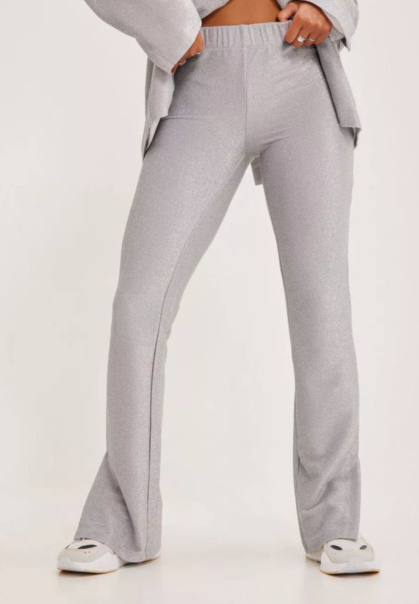 NLY Trend - Byxor med slits - Silver - Glitter Slit Pants - Byxor