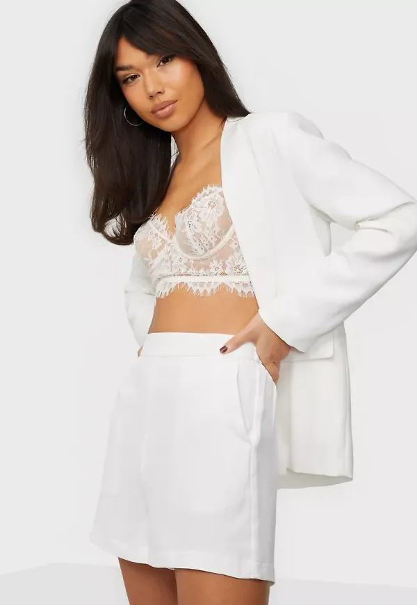 NLY Trend - Shorts - Vit - Summer Breeze Shorts - Shorts