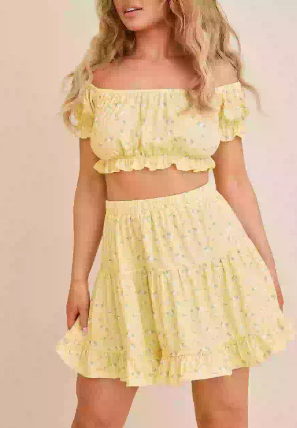 NLY Trend Cute Printed Skirt Minikjolar Ljus Gul