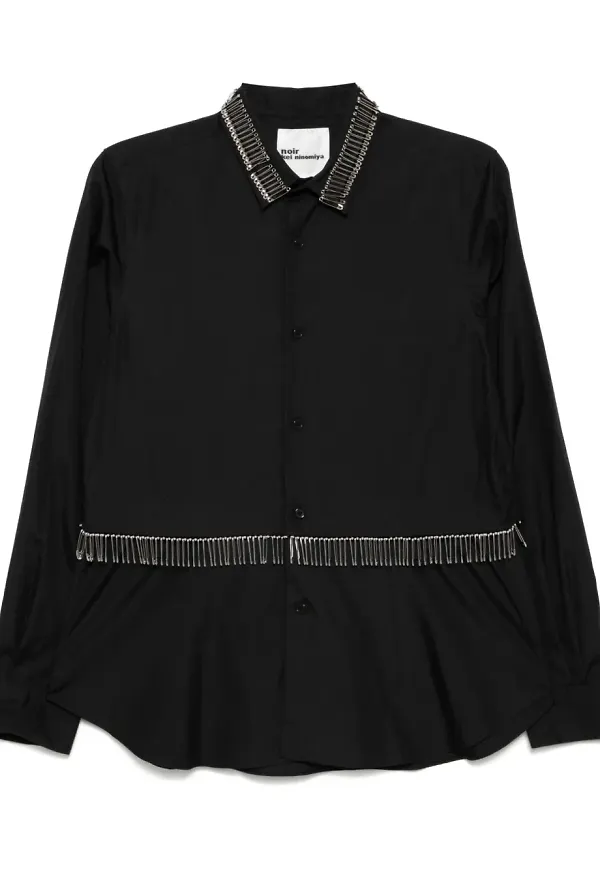 Noir Kei Ninomiya långärmad skjorta med säkerhetsnål - Svart