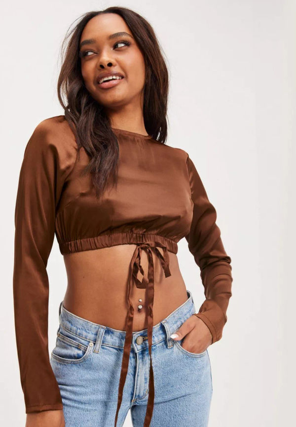 Noisy May - Blusar - Cappuccino - Nmclarie L/S O-Neck Crop Blouse Wv - Blusar & Skjortor