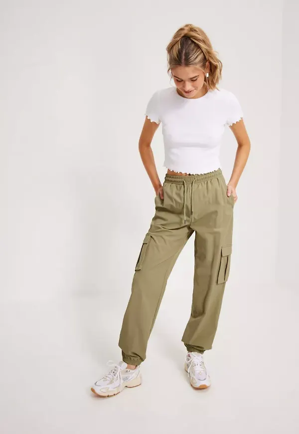 Noisy May - Sage - Nmkirby Hw Cargo Pant Noos