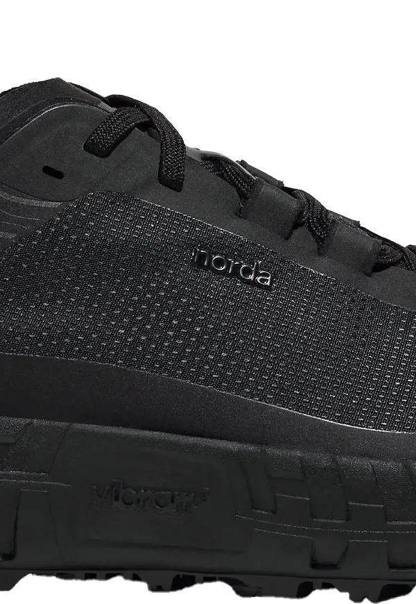 Norda Men's 001 Stealth Black