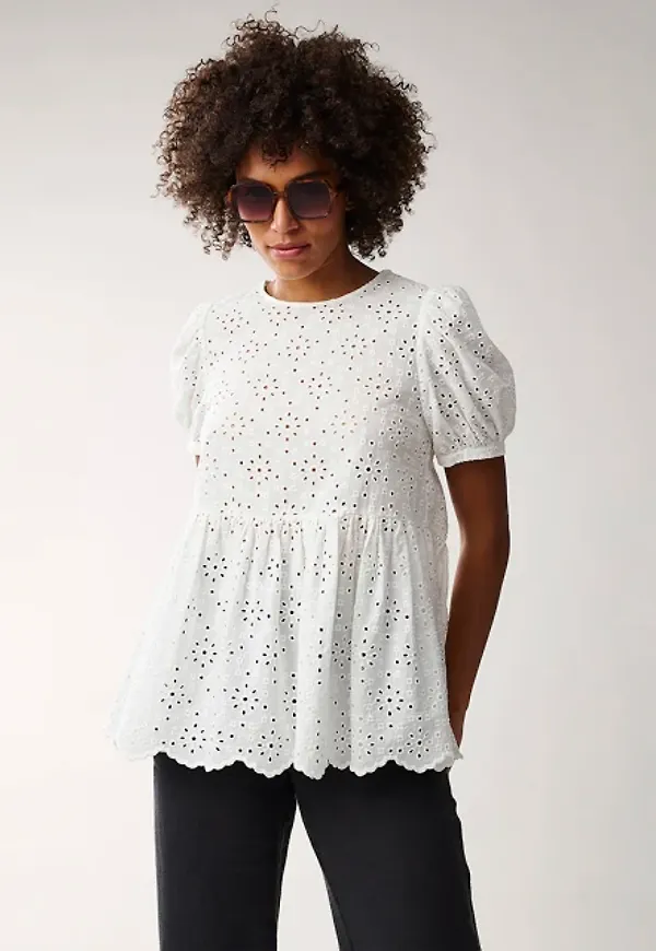 Nova Broderie Anglaise Top