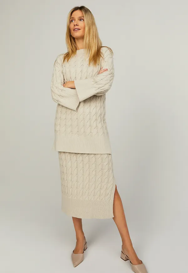 Nova cable knit