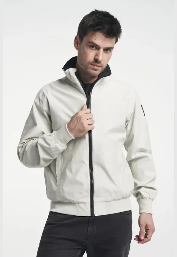 Nyle Jkt M