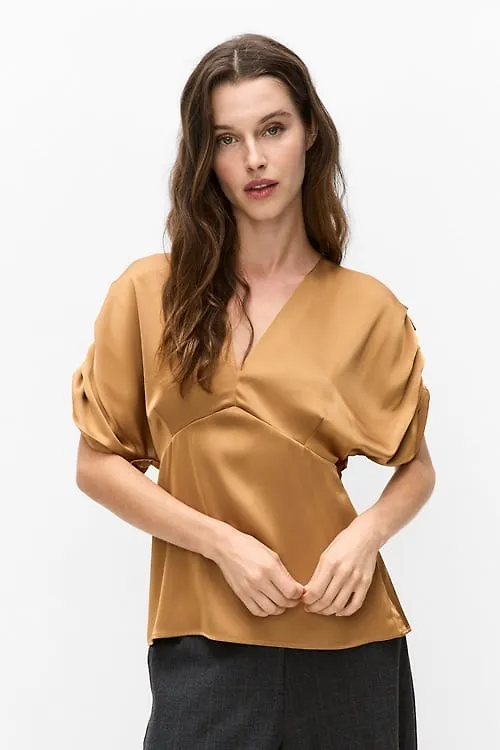 Oakkiiw top