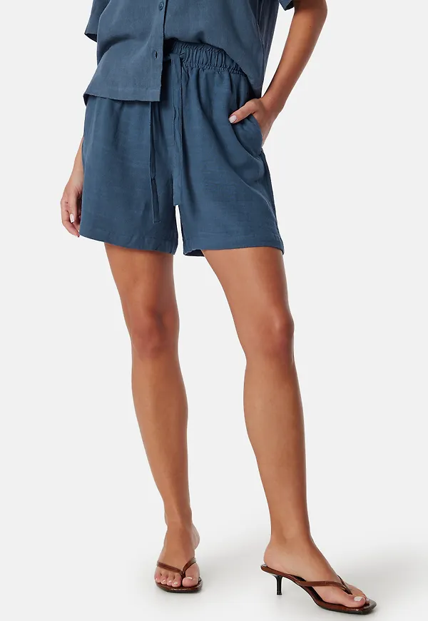 Objsanne HW Wide Shorts