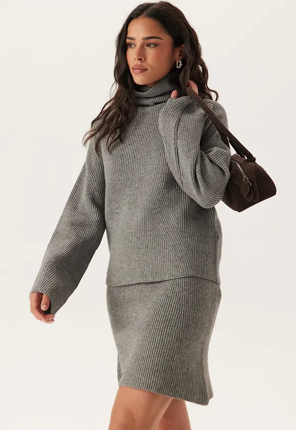 Objviola Ls Lo Rollneck Knit