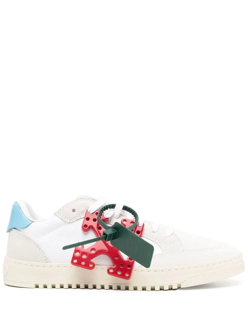 Off-White 5.0 Arrows låga sneakers med plakett - Vit