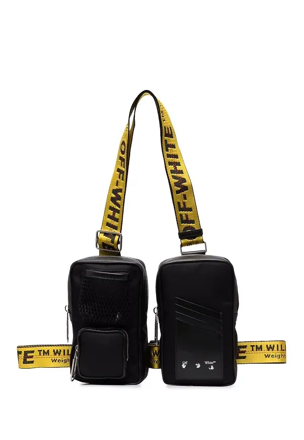 Off-White axelremsväska med pouch - Svart