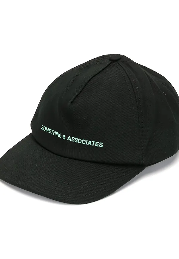 Off-White basebollkeps med slogan - Svart