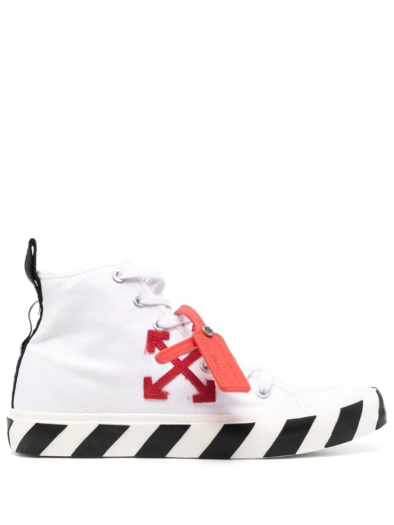Off-White höga sneakers med pilmotiv - Vit