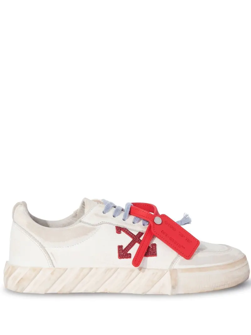 Off-White låga sneakers med slitning - Vit