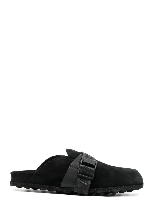 Off-White slip-ons med spänne - Svart