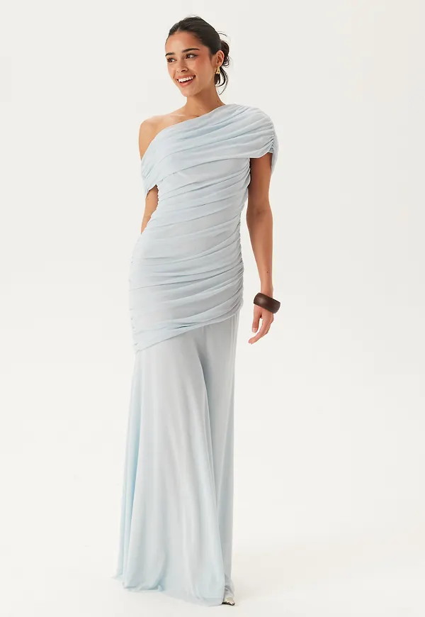 Off Shoulder Mesh Gown