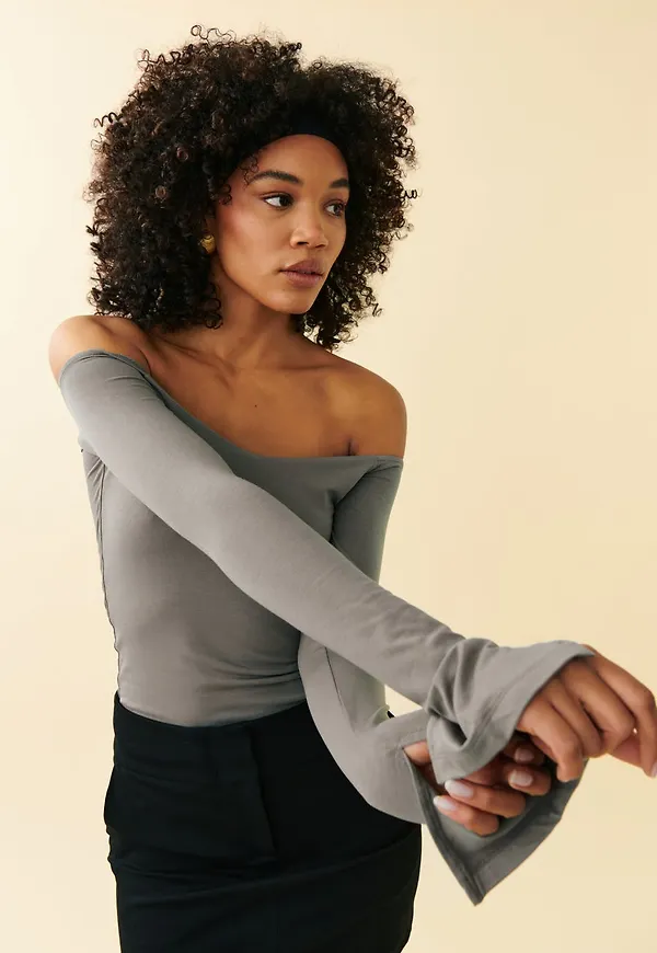 Off shoulder top