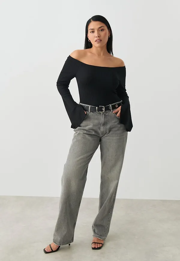 Off shoulder top
