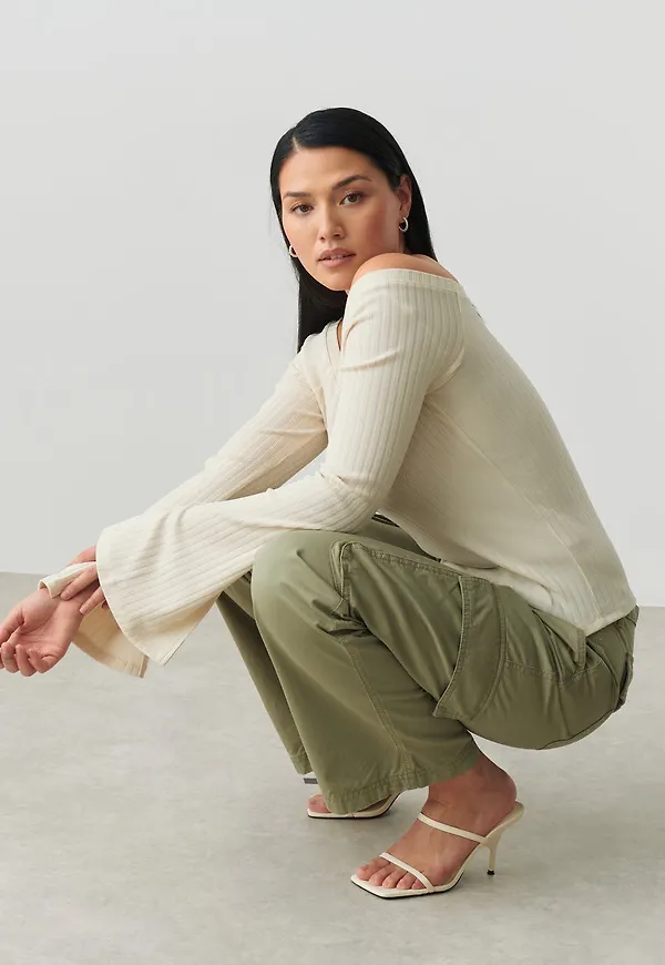 Off shoulder top