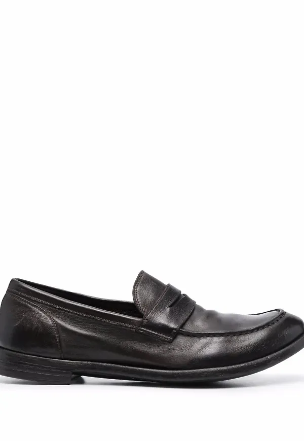 Officine Creative loafers med sliten effekt - Brun