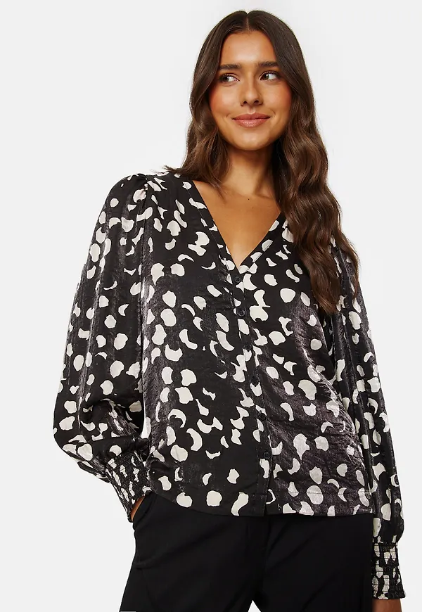 Omika L/S Top