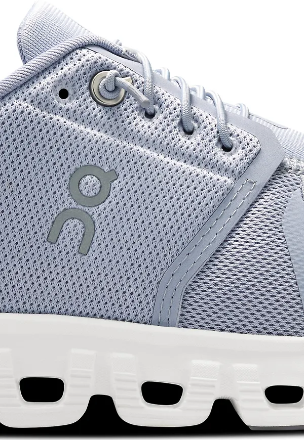 On Women's Cloud 6 Nimbus / White