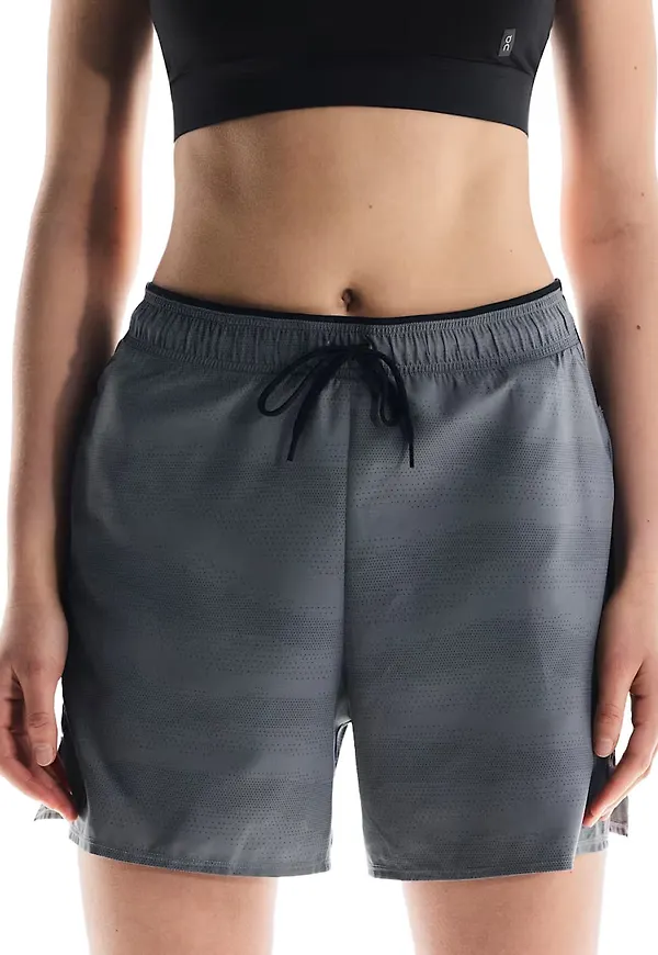 On Women's Trail Shorts Rock