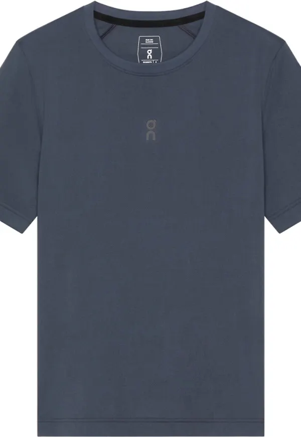 On Women's Trail Tee Navy