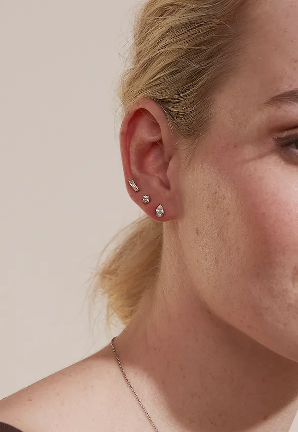 One studs bonbon ste