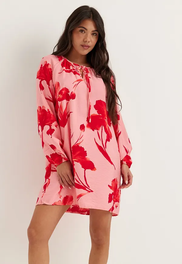 Onlhyaci L/S STRING SHORT DRESS