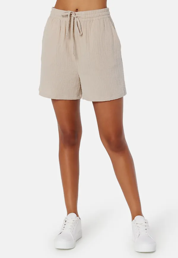 Onlthyra Shorts