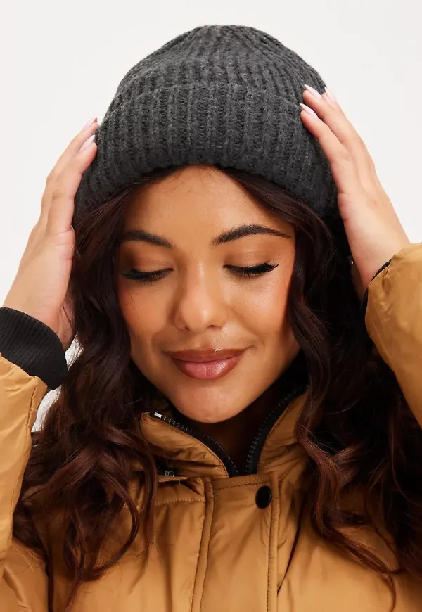 Only - Dark Grey Melange - Onlsussy Life Knit Beanie Cc