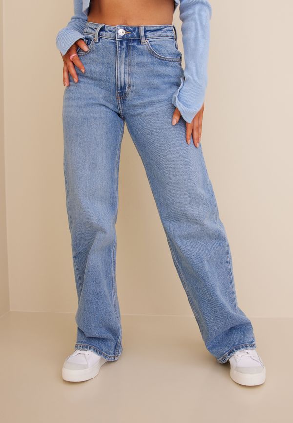 Only - High waisted jeans - Medium Blue Denim Nas365 - Onljuicy Hw Wide Leg REA365 Noos - Jeans