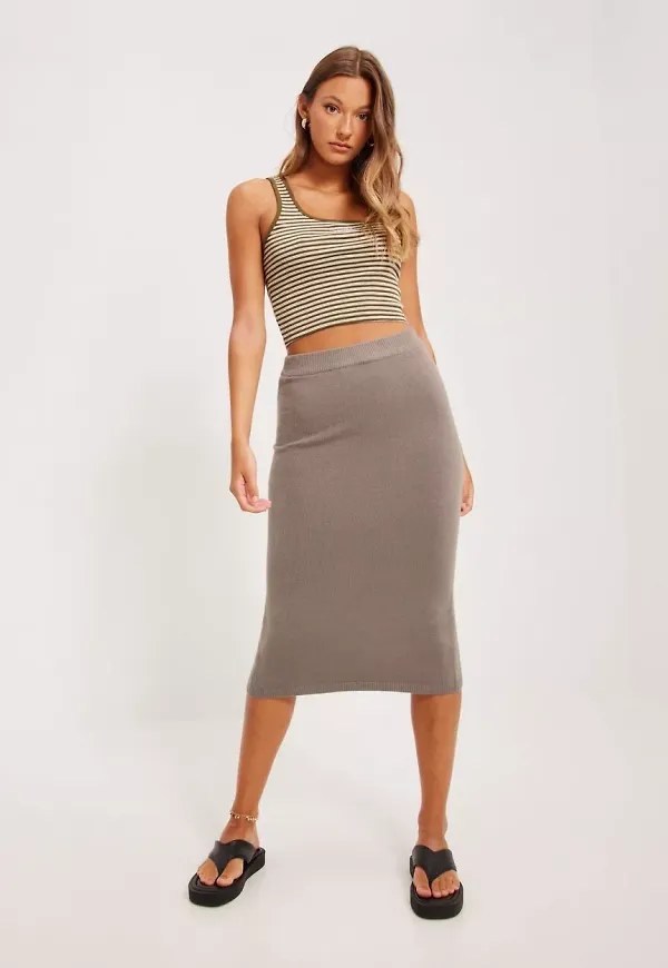 Only - Midikjolar - Walnut - Onllesly Back Slit Skirt Ex Knt - Kjolar - Midi Skirts