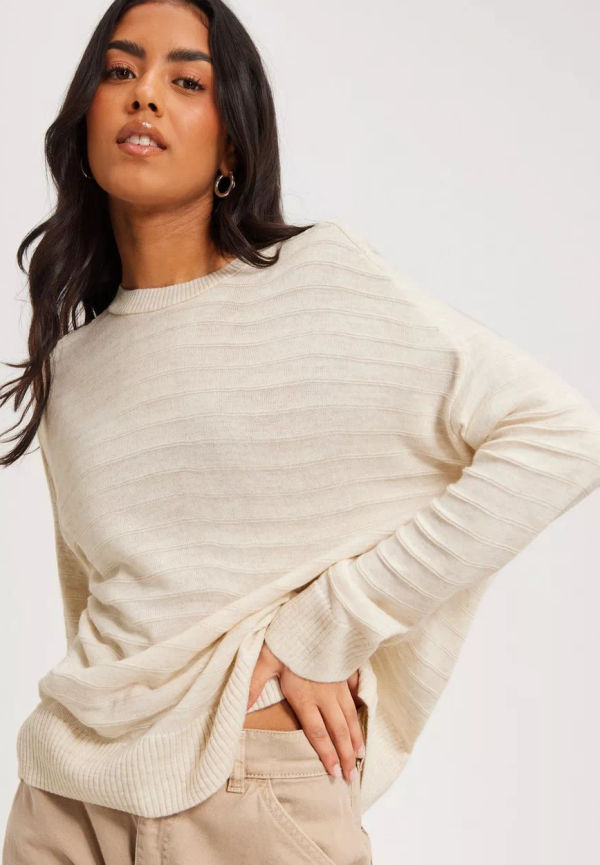 Only - Stickade tröjor - Pumice Stone Melange - Onlcata Ls O-Neck Cc Knt - Tröjor - Knitted sweaters