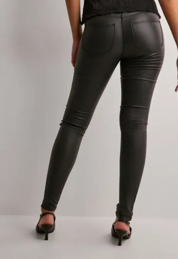 Only - Svart - Onlanne K Mid Waist Coated Jeans No