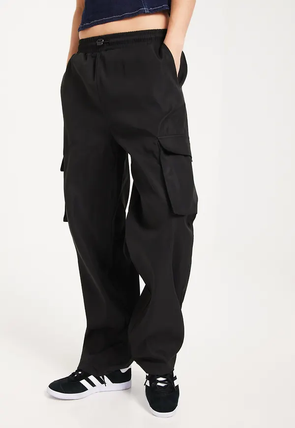 Only - Svart - Onlcashi Cargo Pant Wvn Noos