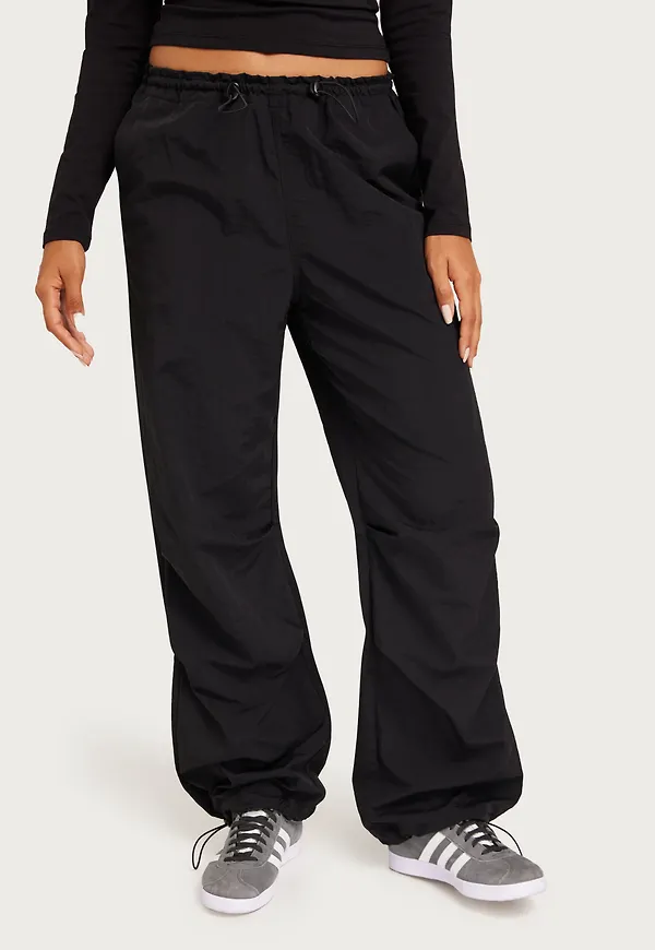 Only - Svart - Onlecho Mw Parachute Pant Pnt