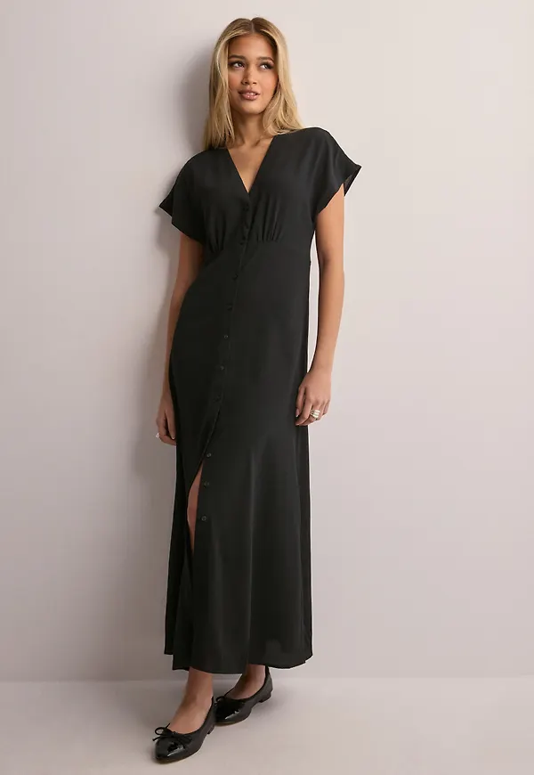 Only - Svart - Onlnova Life Lux Mollie Long Dress