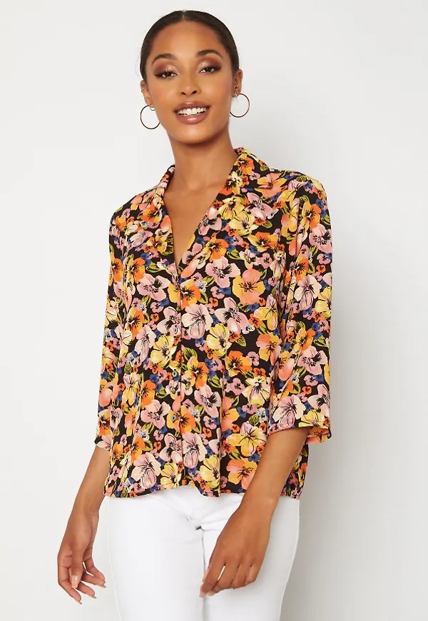 ONLY Alma Life Poly 3/4 Shirt Black AOP Sunshine F XS