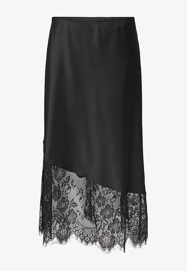 Only Carmakoma - Satinkjol Caremily Midaxi Asym - Svart