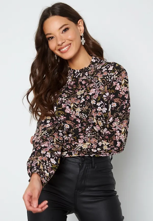 ONLY Nova Lux L/S Smock Top Black AOP All Flower 34
