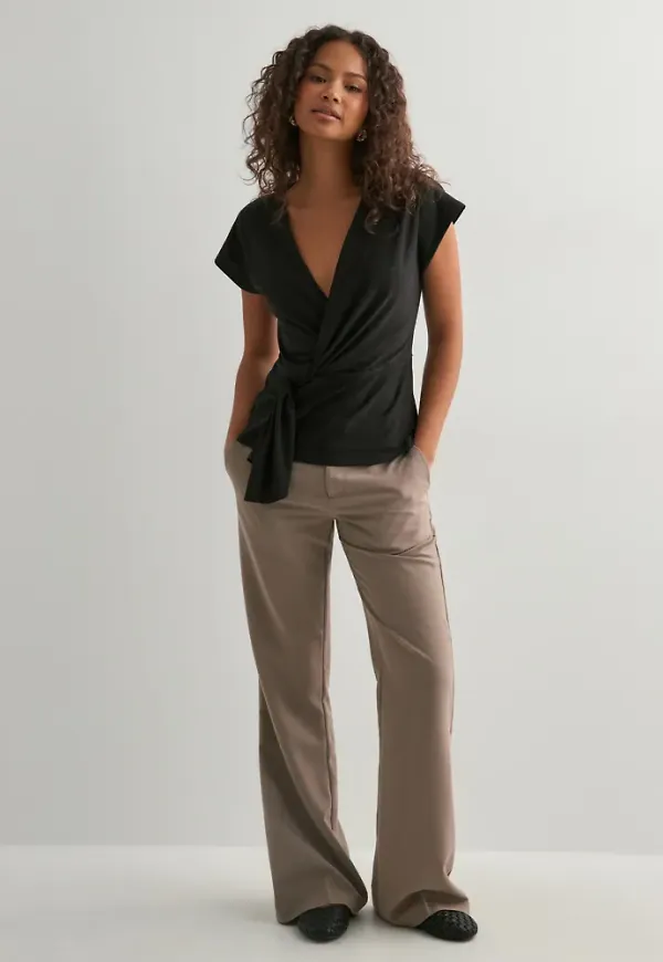 Only - Svart - Onlsilja S/L Twist Top Jrs