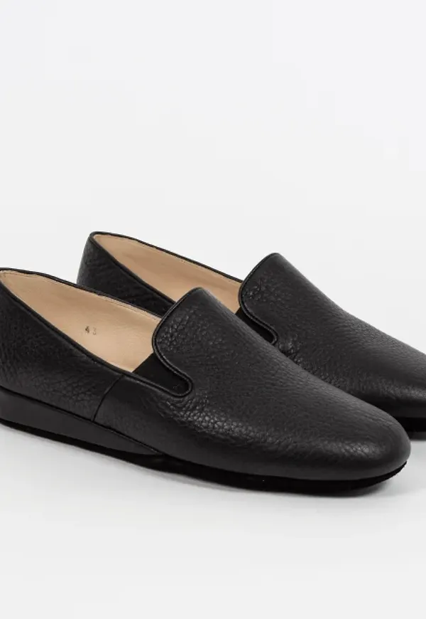 Onyx Indoor Loafer