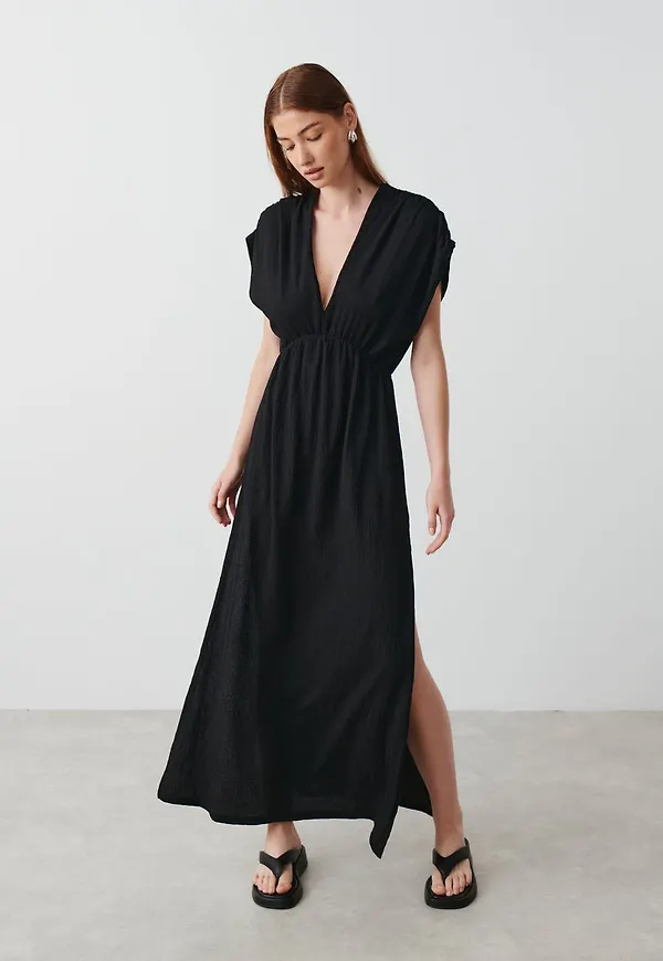 Open back maxi caftan