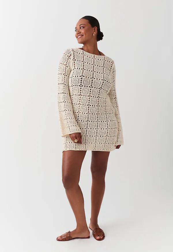 Open work knitted dress