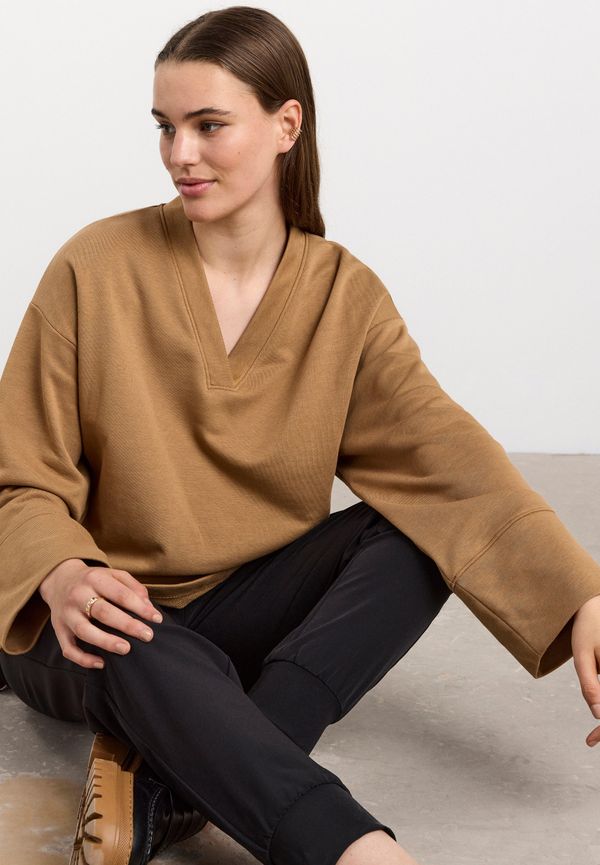 Oversize sweatshirt med vid ärm