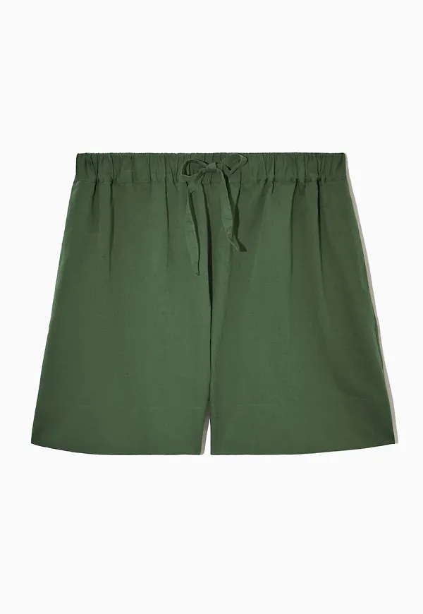 OVERSIZED DRAWSTRING SHORTS