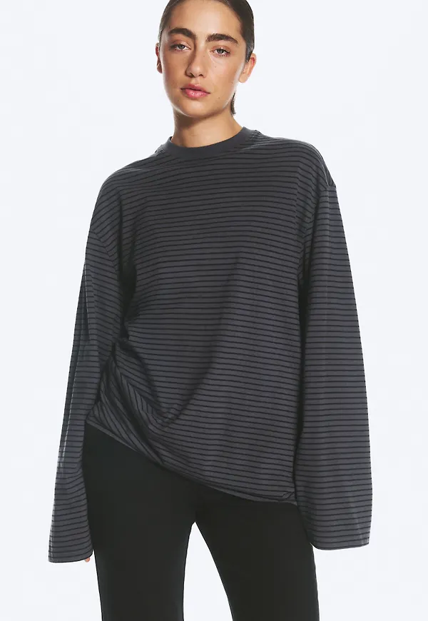 Oversized Long Sleeve T-shirt